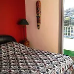 Biarritz-face Mer-appt T3-plages-piscine-tennis شقة بياريتز