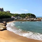 شقة Biarritz-face Mer-appt T3-plages-piscine-tennis *