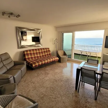 Apartment Biarritz-face Mer-appt T3-plages-piscine-tennis