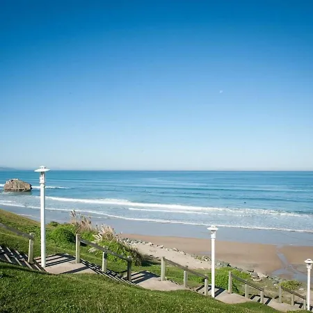 Biarritz-face Mer-appt T3-plages-piscine-tennis 比亚里茨