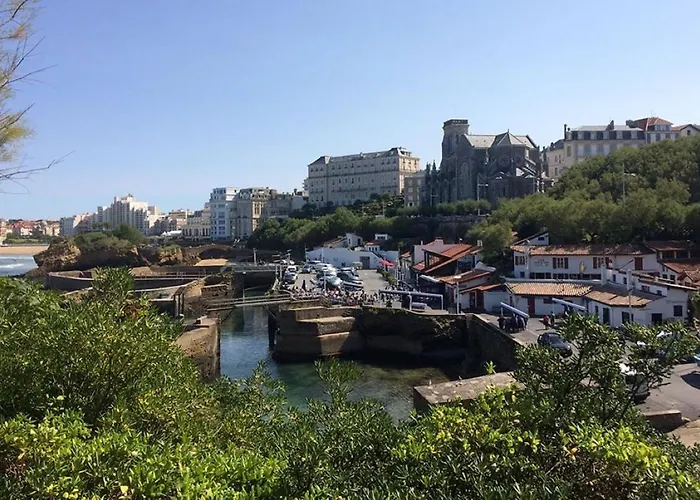 Biarritz-face Mer-appt T3-plages-piscine-tennis * 比亚里茨